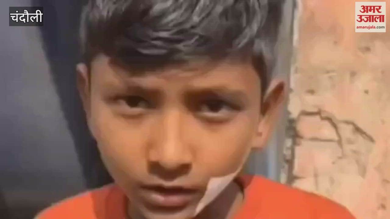Teenager throat cut by Chinese kite string saved by his muffler in Chandauli