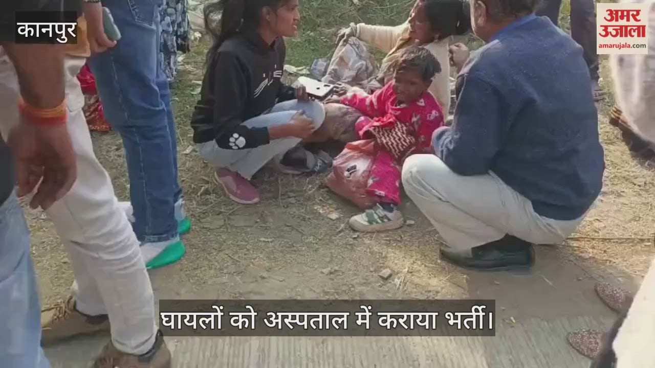 कानपुर: महाराजपुर में नेशनल हाईवे पर पलटी ओवरलोड ओमनी; टायर फटने से हुआ हादसा…बाल-बाल बचीं सवारियां