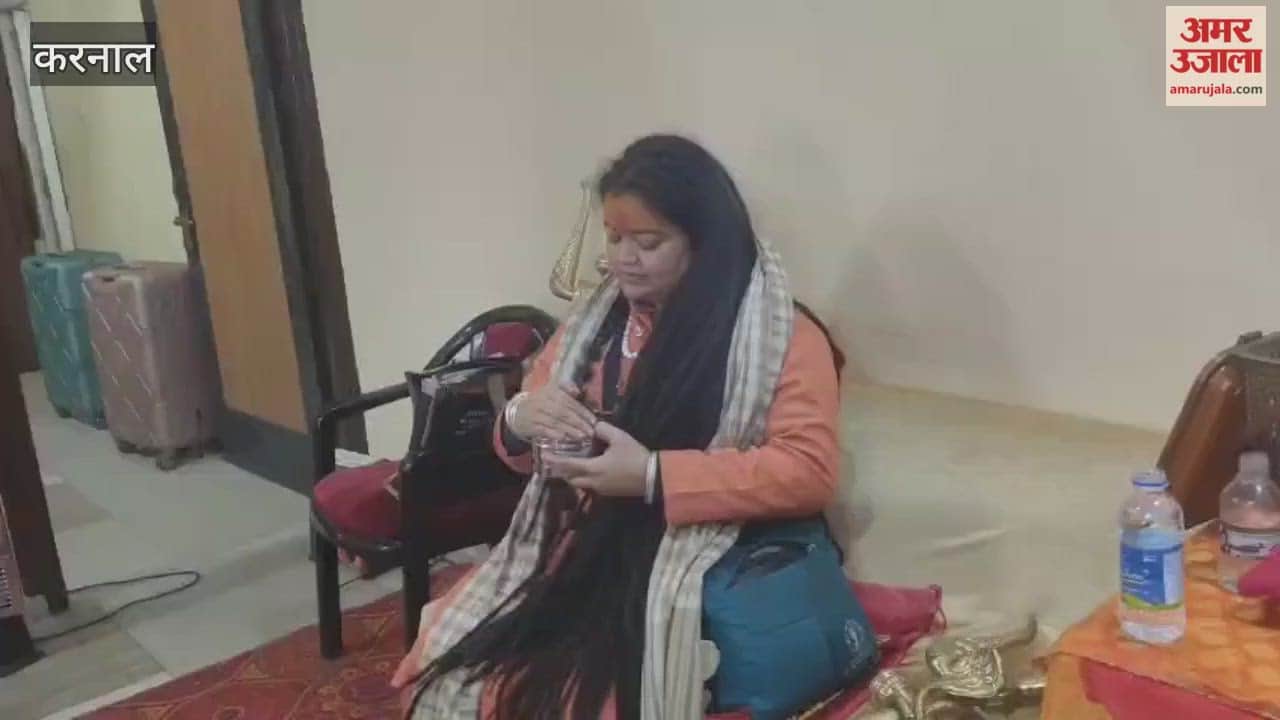 Yogita Maharaj appealed to the people to serve cows