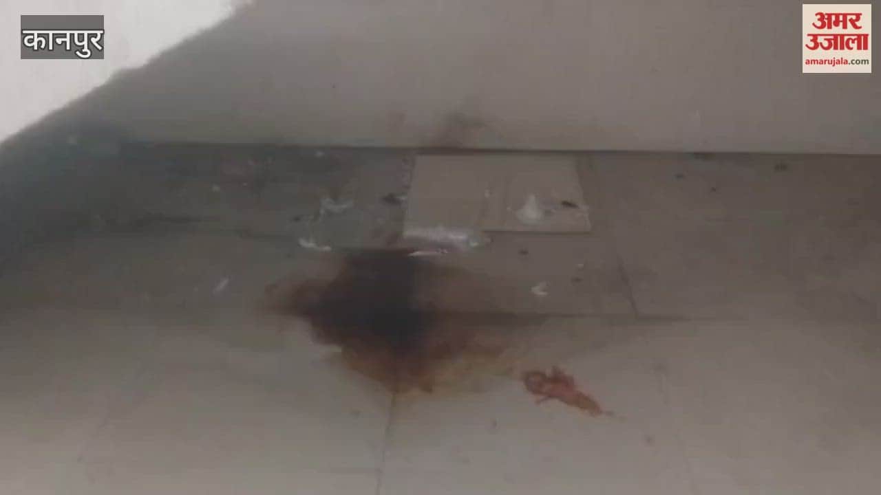 Kanpur: Filth at Kanshiram Hospital poses risk of infection