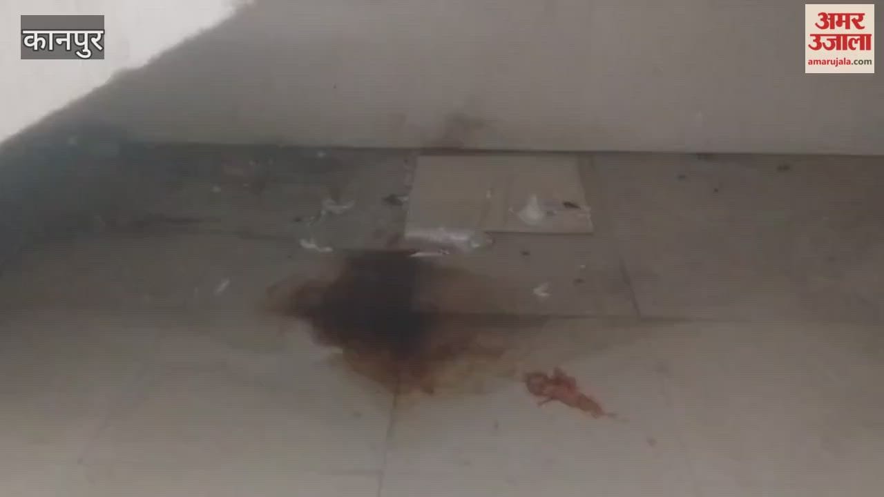 Kanpur: Filth at Kanshiram Hospital poses risk of infection