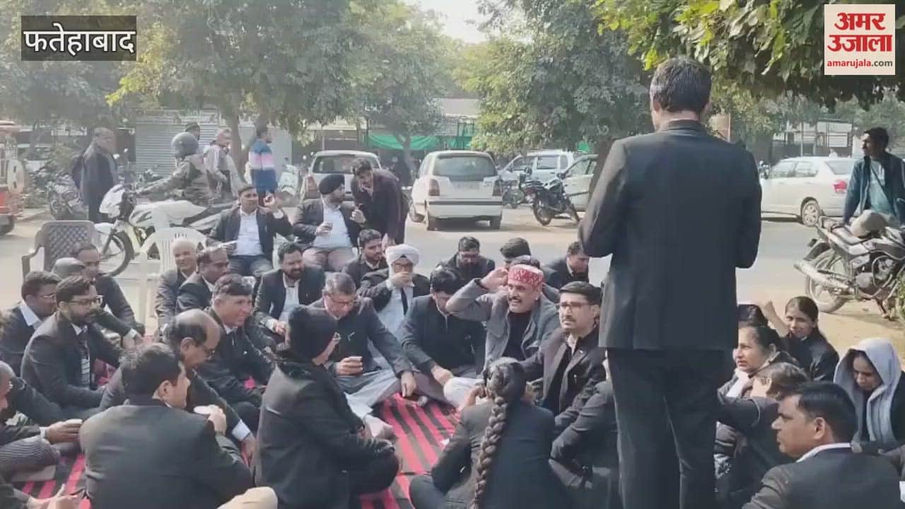 Lawyers protest in Fatehabad