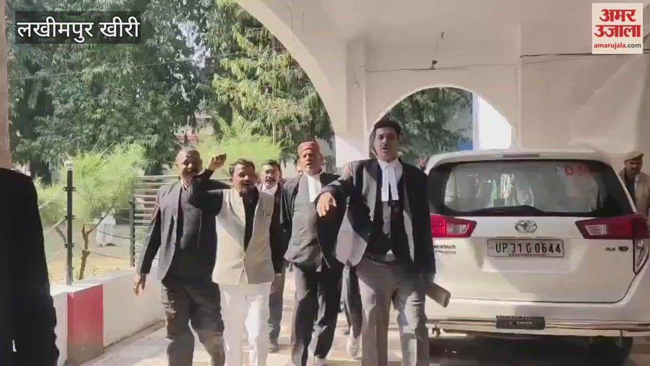 Lawyers angered by the filing of a report against the president of the Palia Bar Association