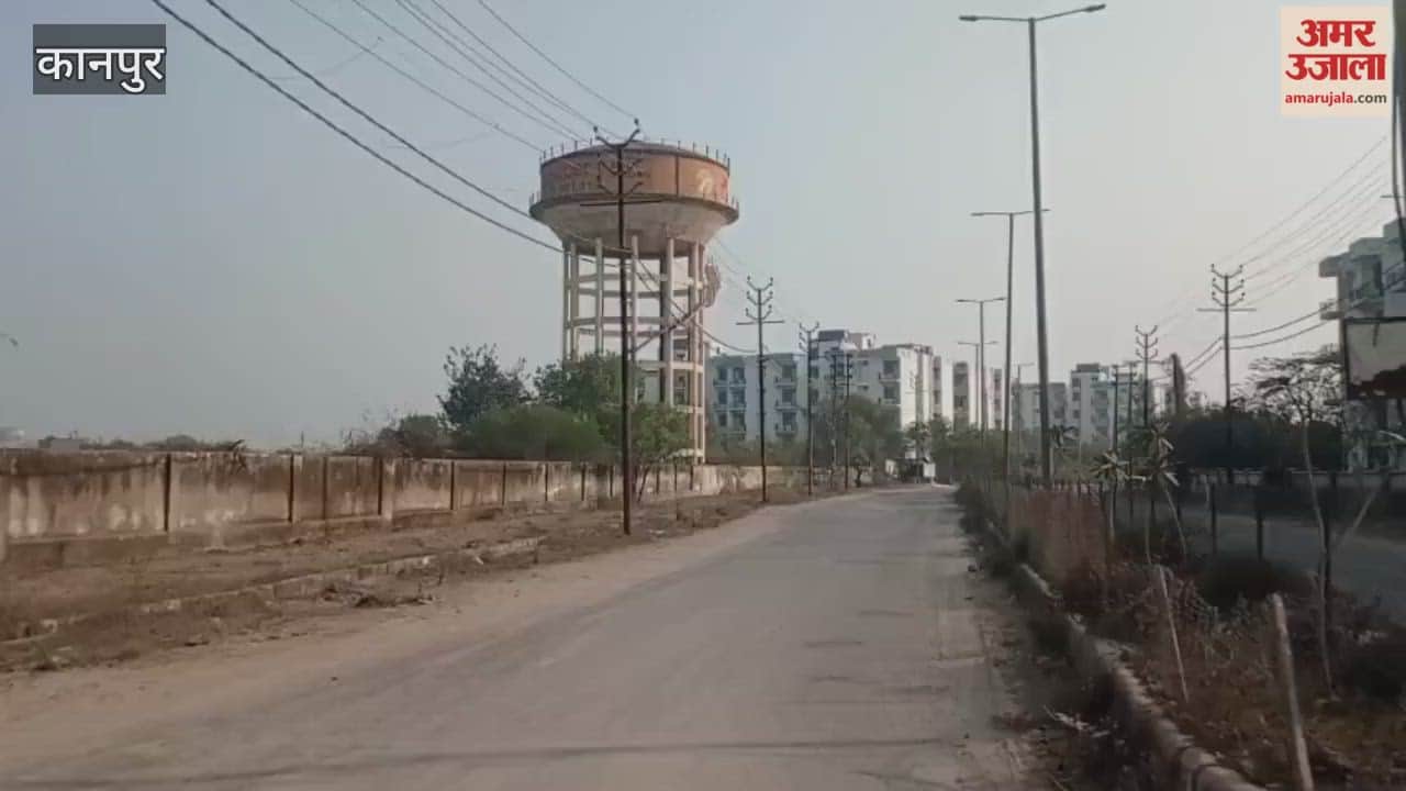 Kanpur: The roads in Jawaharpuram have been damaged even before people could settle there
