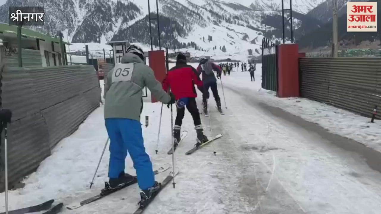 JIM&WS starts winter courses at Sonamarg, Gulmarg.