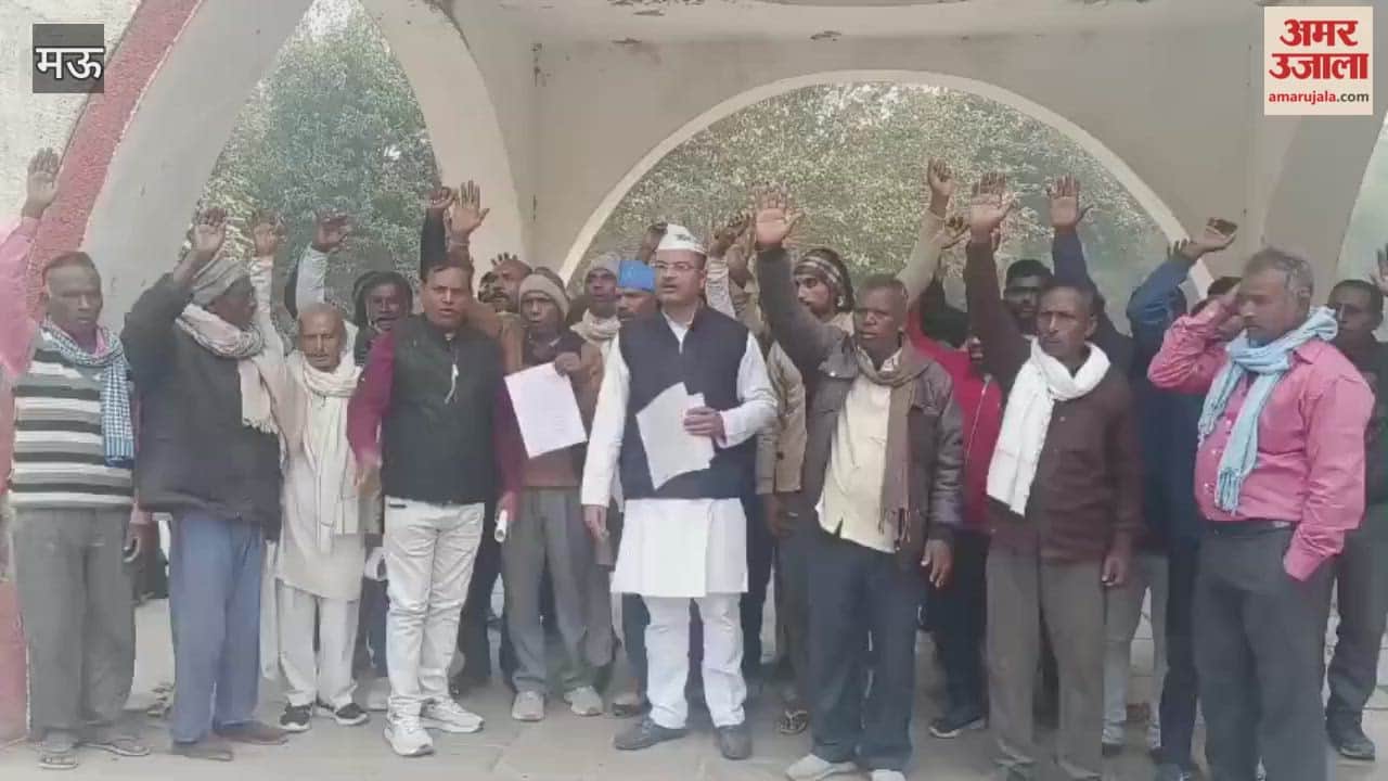 AAP submitted memorandum in Varanasi protesting against desecration of idols of Hindu deities