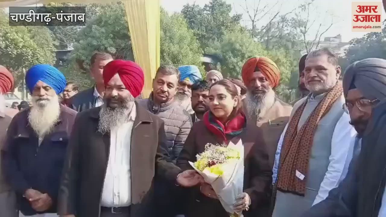 MLA Dr. Amandeep Kaur Arora inaugurated library