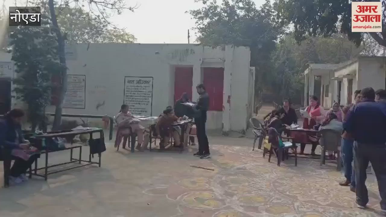 Special campaign launched to make voter list error free in noida