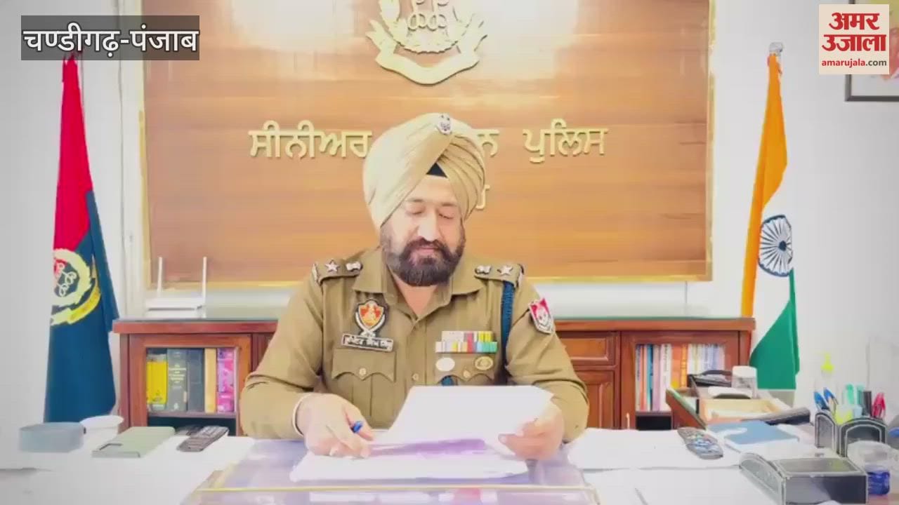 Ferozepur police arrested three drug traffickers with seven kilograms of heroin; one suspect is still at large.
