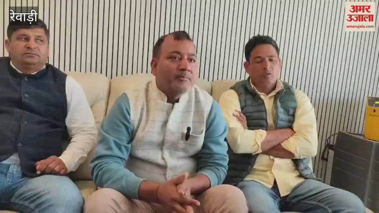 Former District Councilor Azad Nandha came in to favour of Rao Inderjit Singh