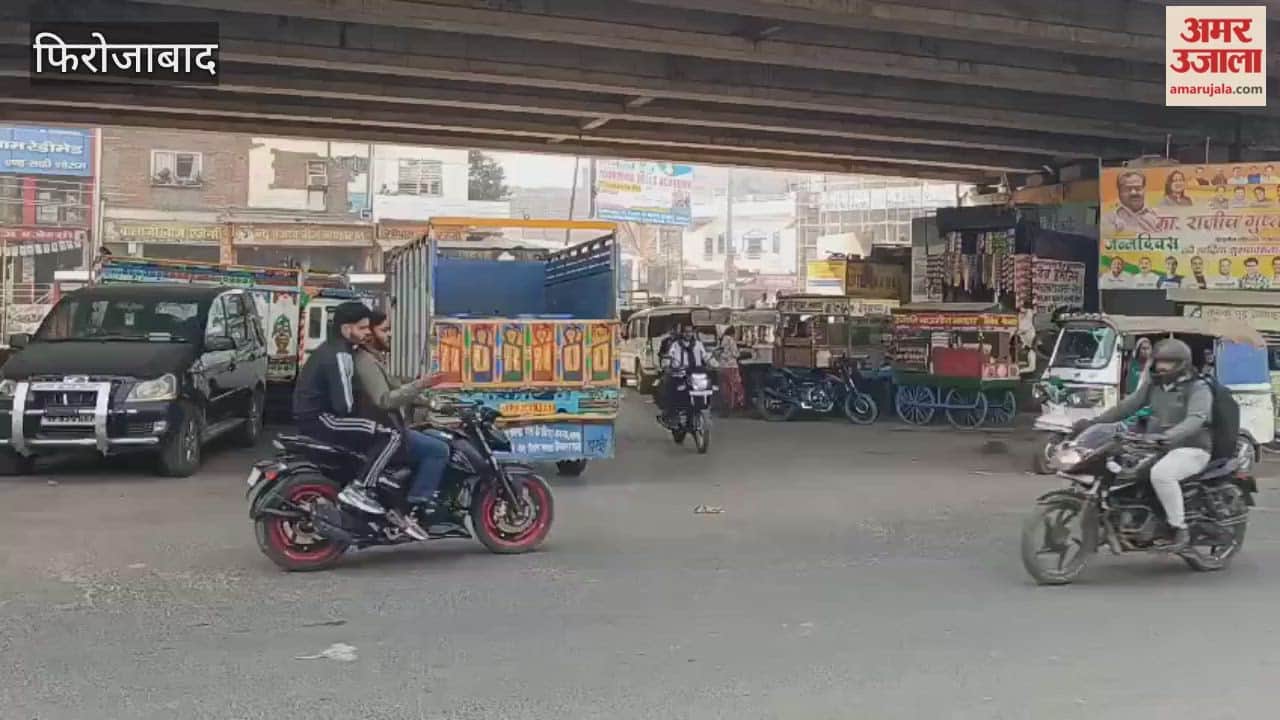 Traffic Chaos on Etah Road in Shikohabad Commuters Face Trouble