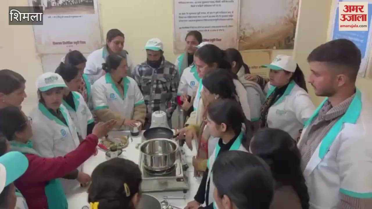 Shimla The fast food training program included instruction on making golgappas and chaat