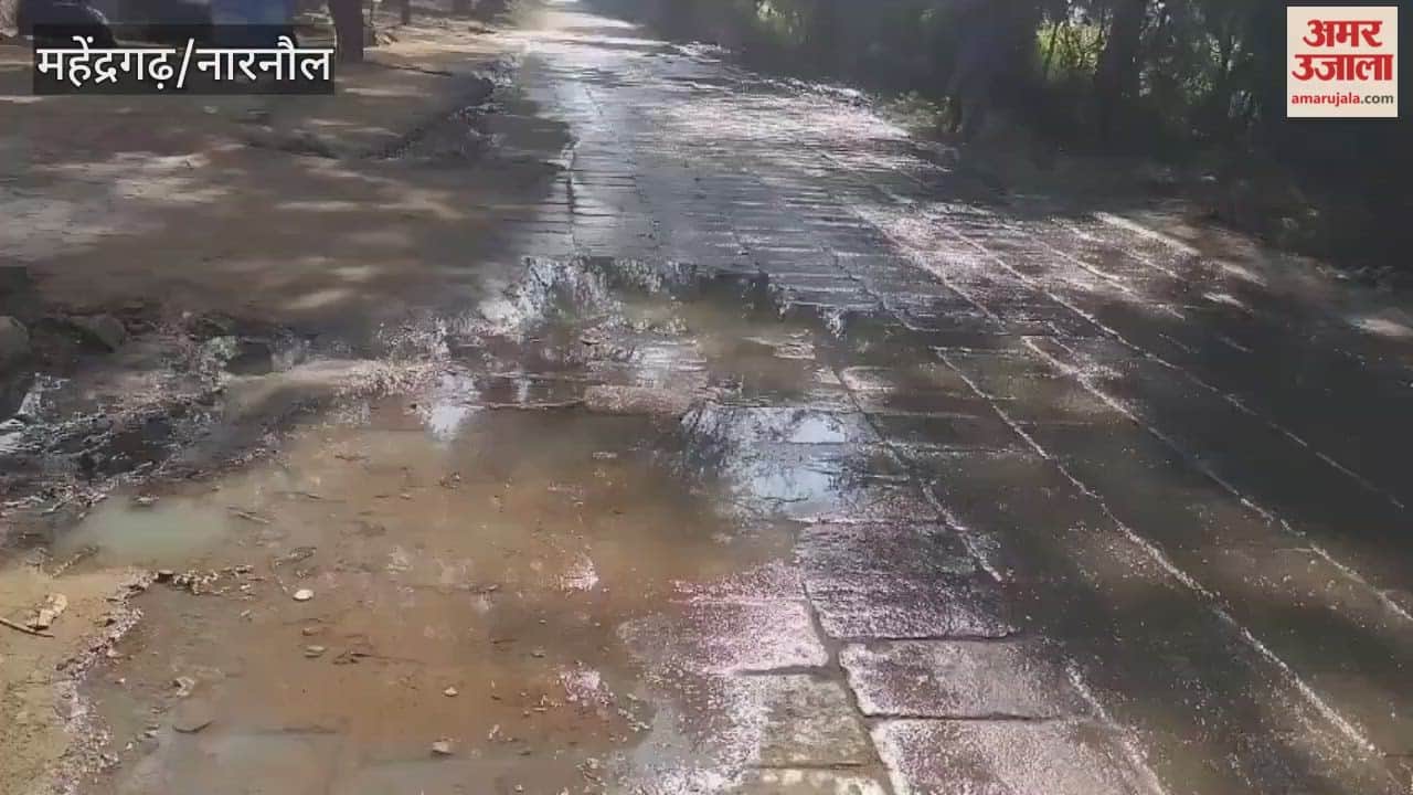 Waterlogging on the main road in Narnaul due to lack of drainage, causing inconvenience to villagers.