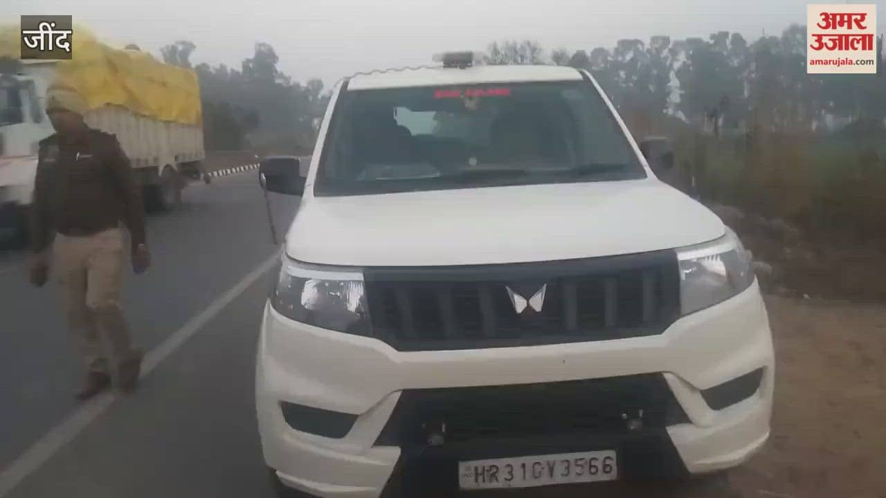 Vehicles were being checked at the Jind-Rohtak border in Julana ahead of Republic Day