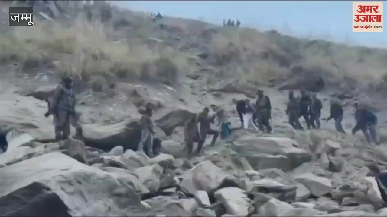 MLA Shagun Parihar reaches Warra after Kishtwar accident