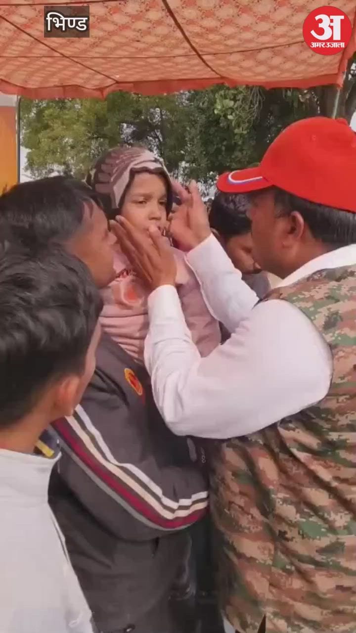 Bhind News: Six-year-old son performs last rites of martyr, state honors accorded, wife bids tearful farewell