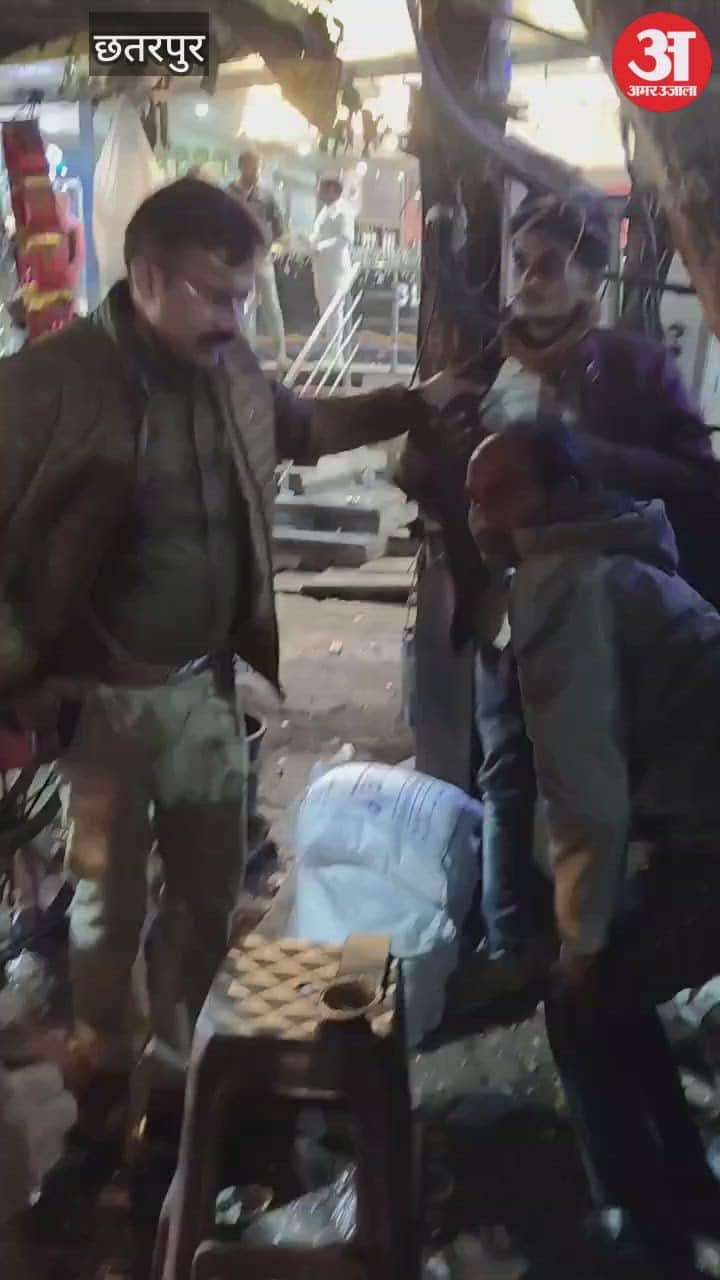 Chhatarpur News: City Kotwali police crack down on those drinking alcohol in public, six arrested.