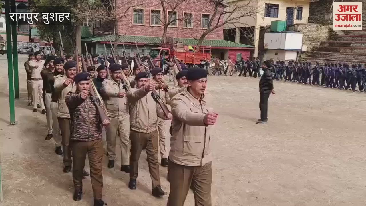 Rampur Bushahr A parade rehearsal was held in preparation for the sub-divisional level Republic Day celebrations