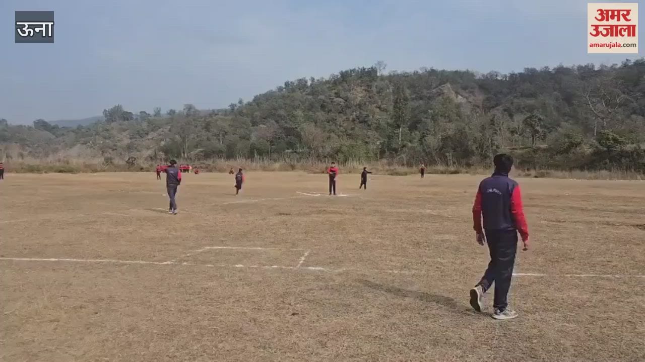 Una Sports kits distributed to the Hammer Ball team in Dumkhar