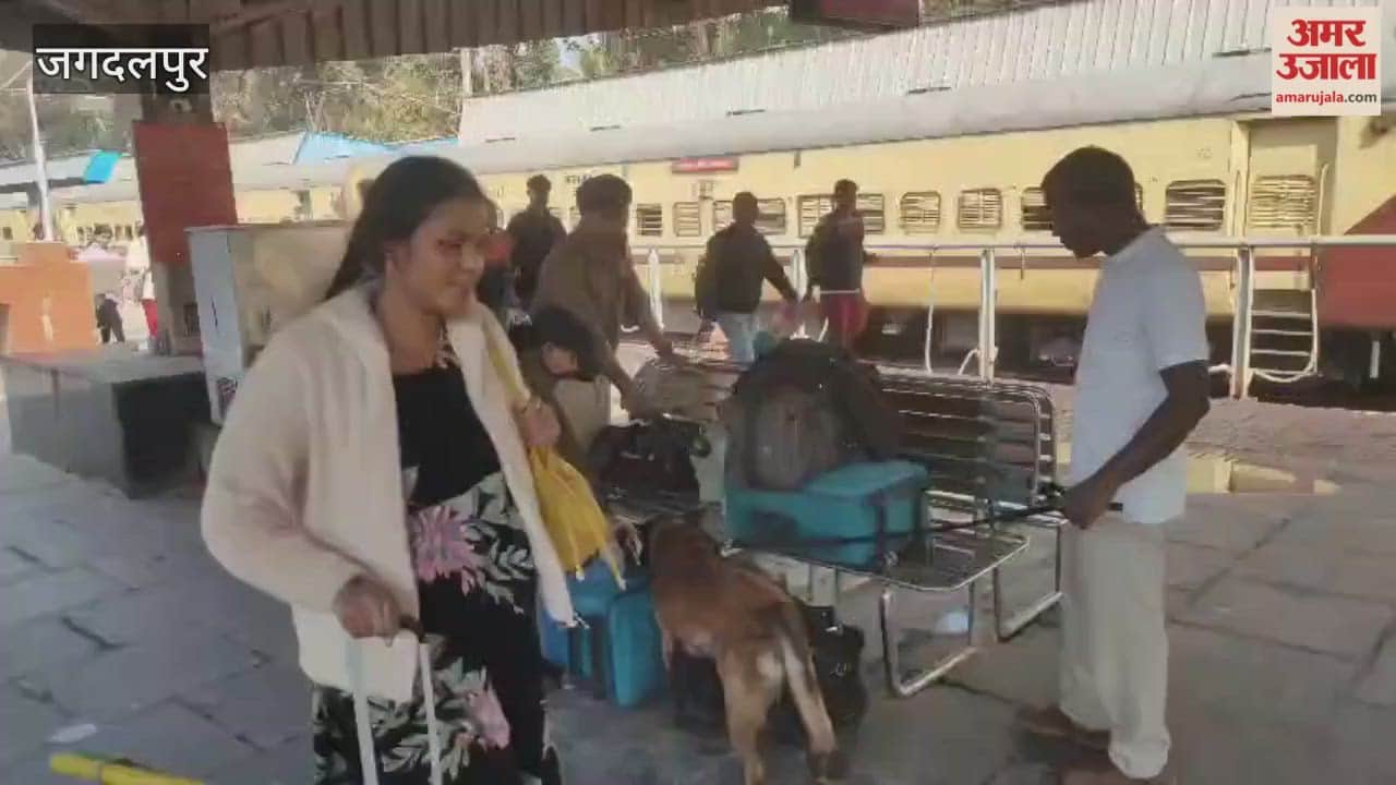 Tight security arrangements in place for Republic Day railway stations bus stands and hotels are being checked in Jagdalpur