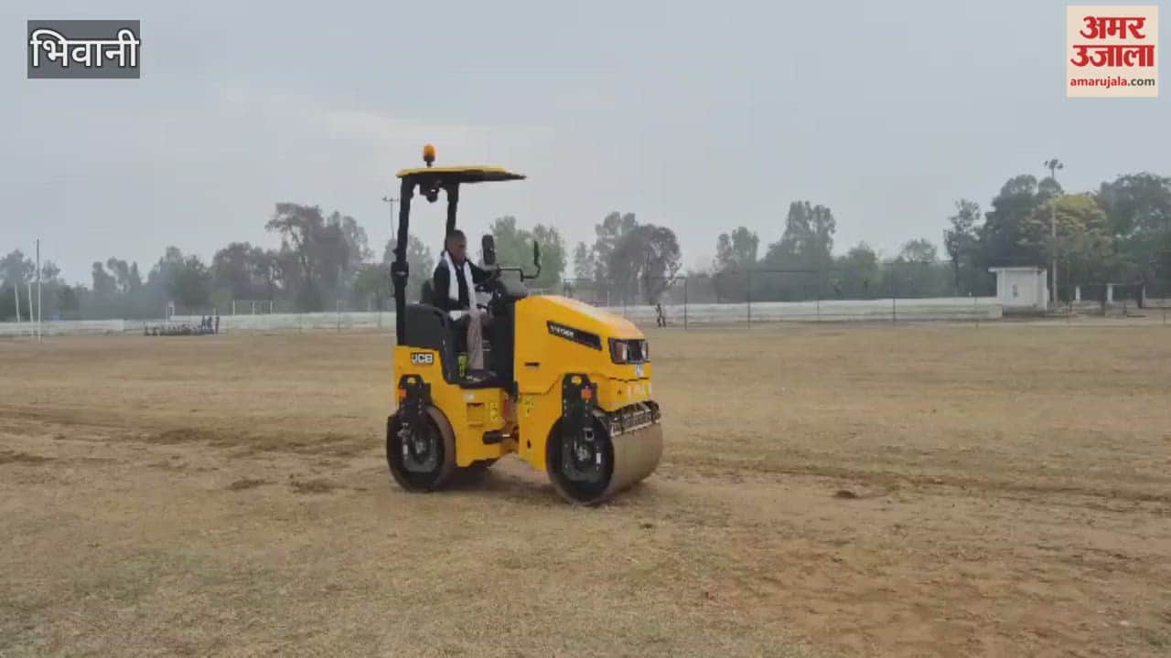 Rain in Bhiwani disrupted Republic Day preparations; officials are now working to restore arrangements.