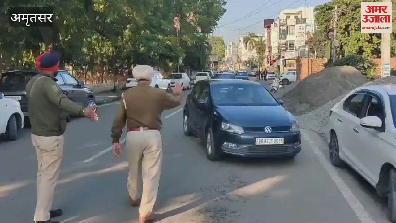 Police conducted special checking drive in Rani Ka Bagh in Amritsar