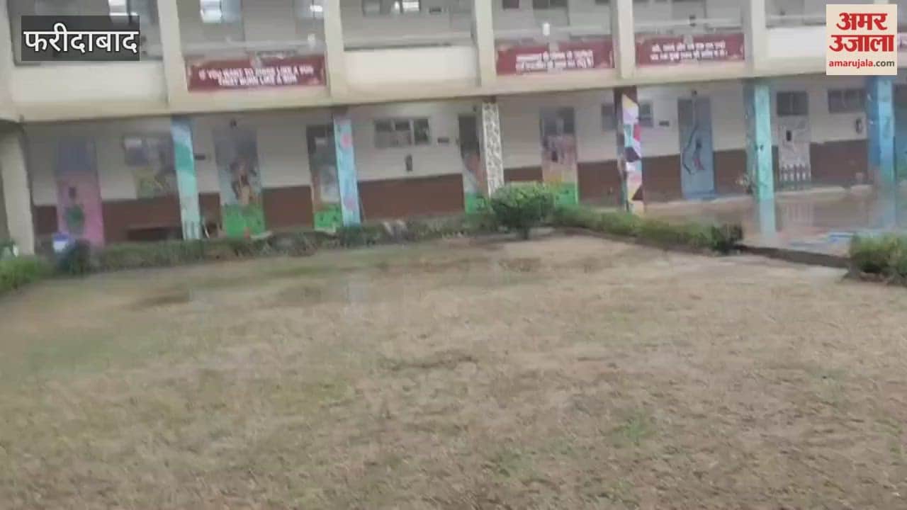 100 students from 24 schools took part in Faridabad quiz competition.