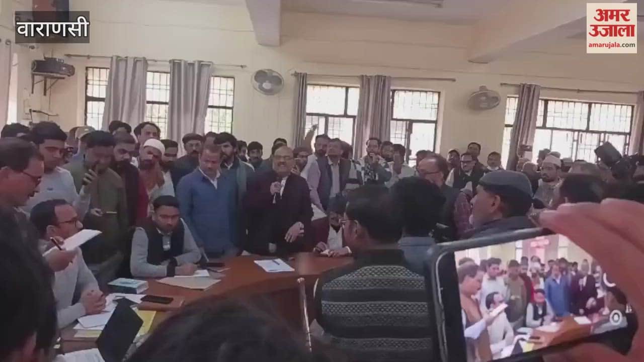 Dal Mandi widening project hundreds of shopkeepers reach Sadar Tehsil