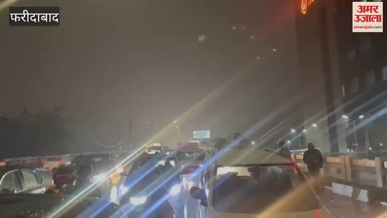 Jam at major intersections in Faridabad due to rain