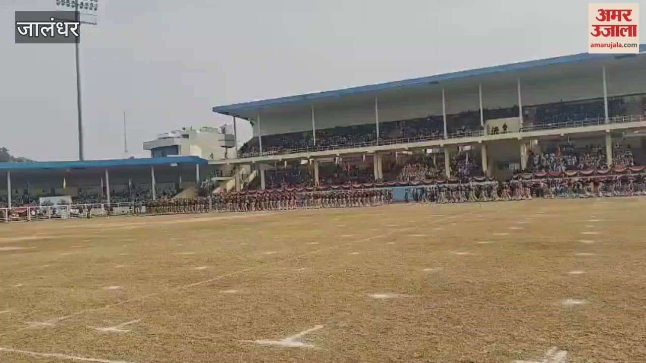 Minister Varinder Goyal hoisted the tricolor flag at Guru Gobind Singh Stadium in Jalandhar