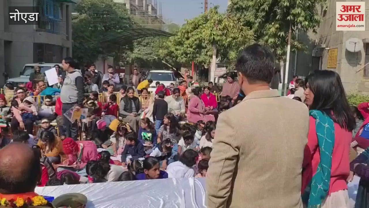 Painting competition organized for children at Mahadev Apartment on Republic Day in Noida