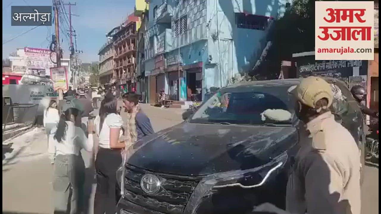 International boxer Sweety Bora's dispute with taxi union in Almora, video goes viral