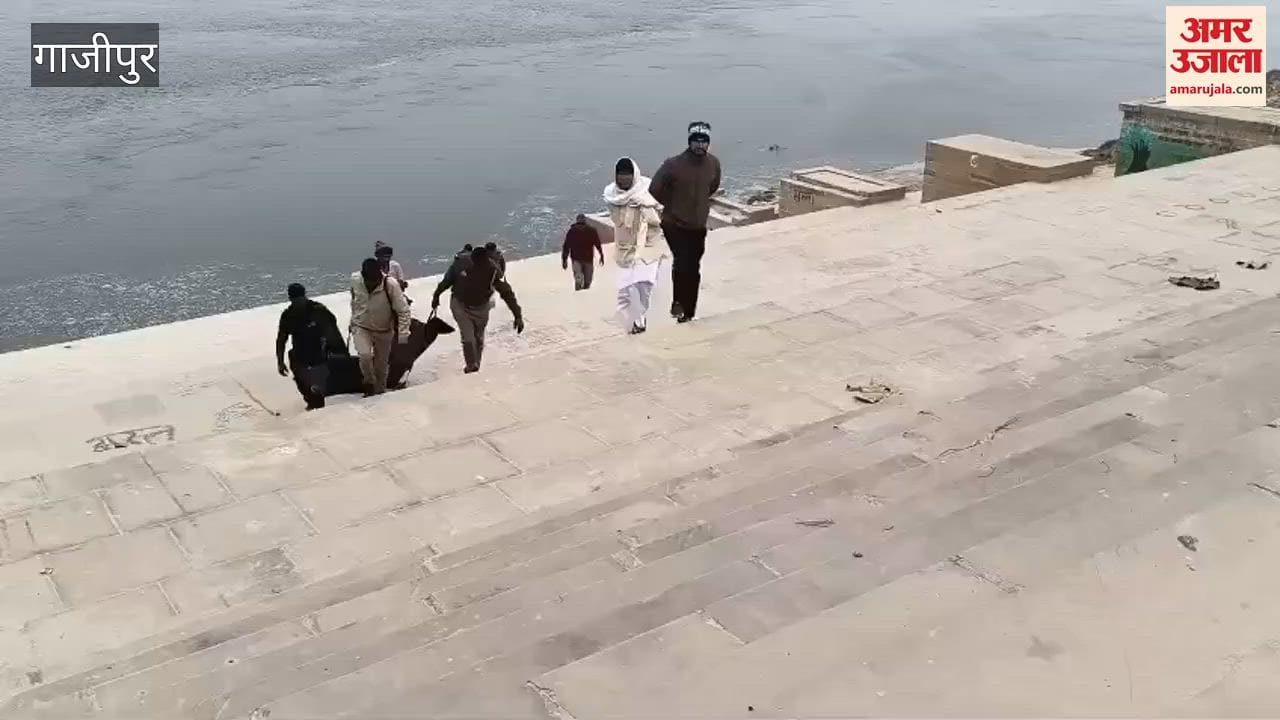 dead body of woman went missing two days ago found floating in Ganges River