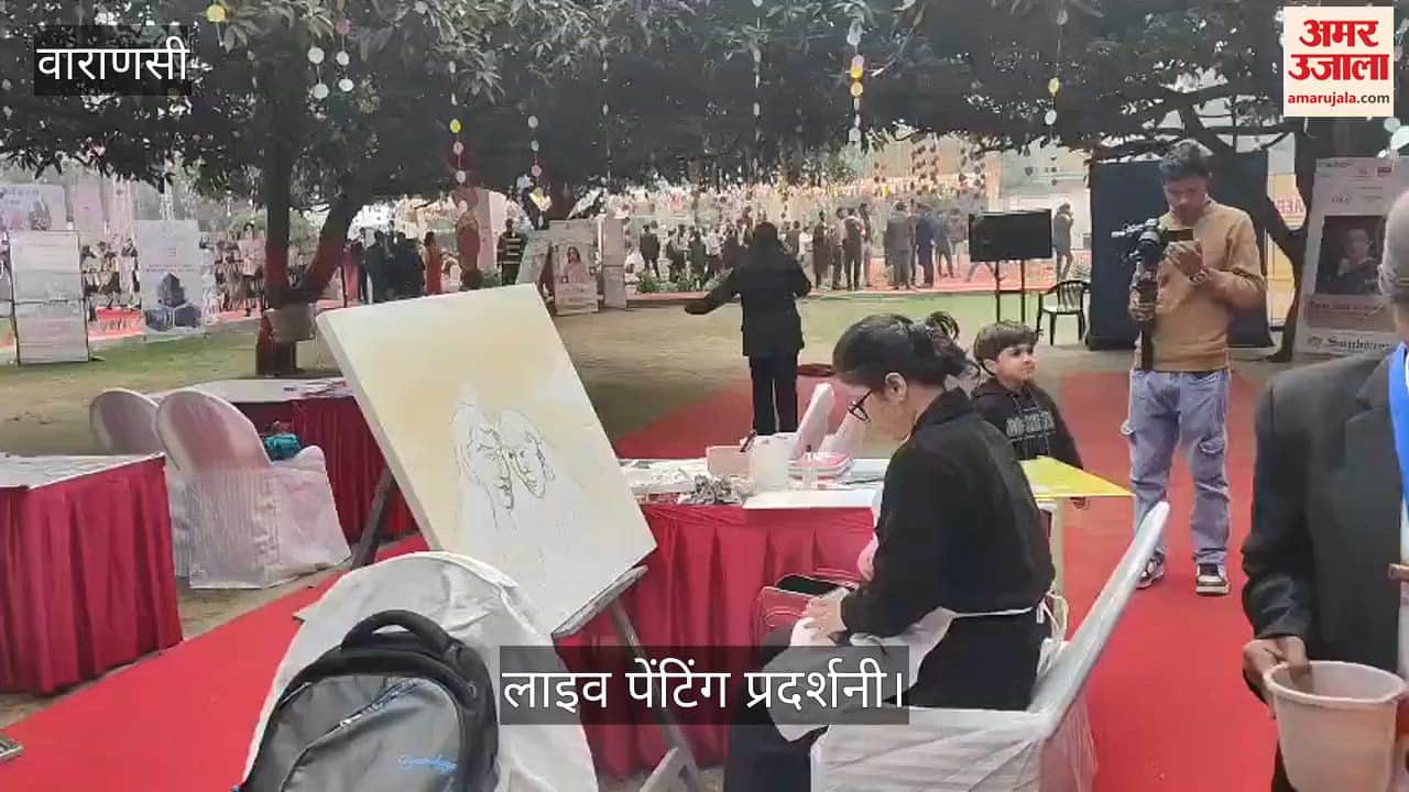 Banaras Lit Fest Artists and professors participated in live painting exhibition