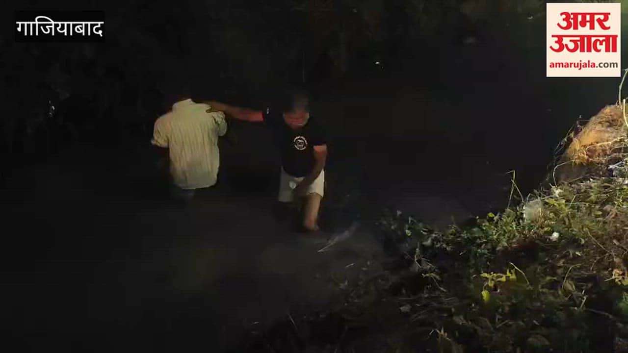 Five youths narrowly escape after a car falls into drain while trying to save a bike in Ghaziabad