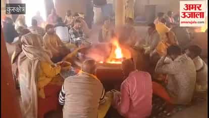 Organizing a grand yagya at Baglamukhi Dham Dhanirampura
