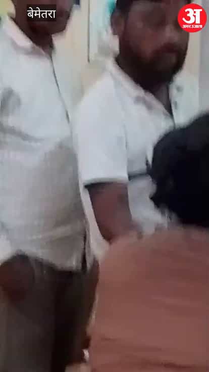 Health worker allegedly mistreated at government hospital angry employees lock down the hospi  in  bemetara