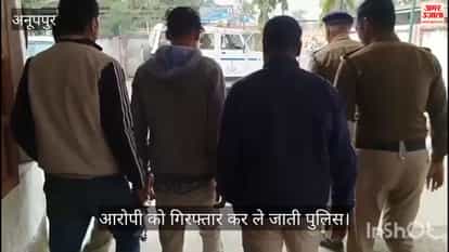 4 kg 272 grams of ganja and a bike seized in two cases of ganja smuggling