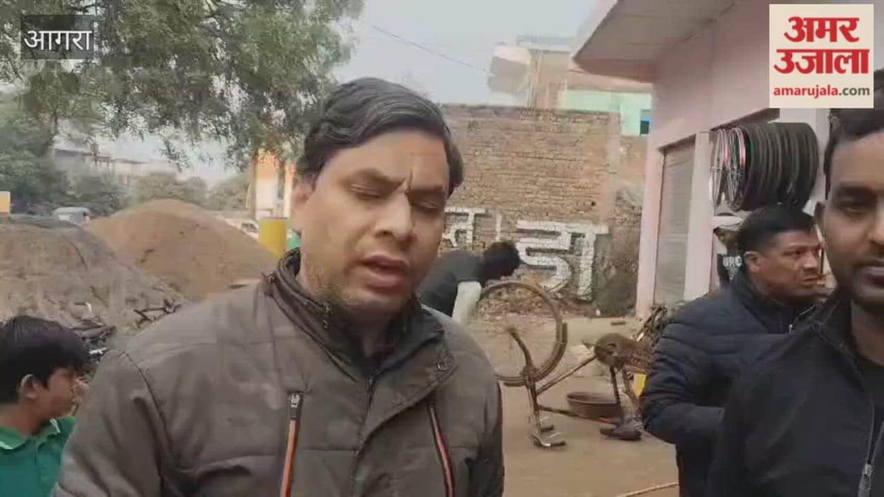 Five people died in road accident