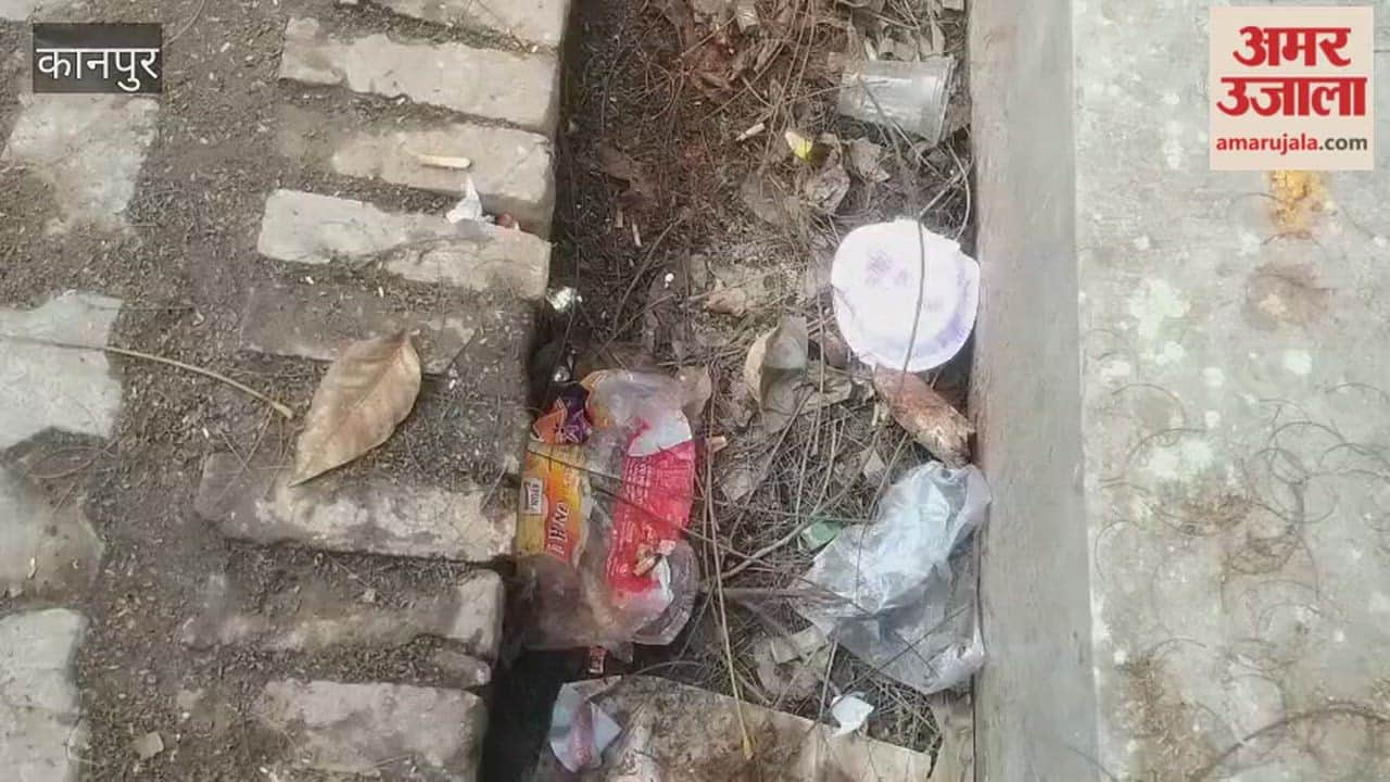 accumulation of garbage in the open drains and the lack of water flow are causing problems for residents