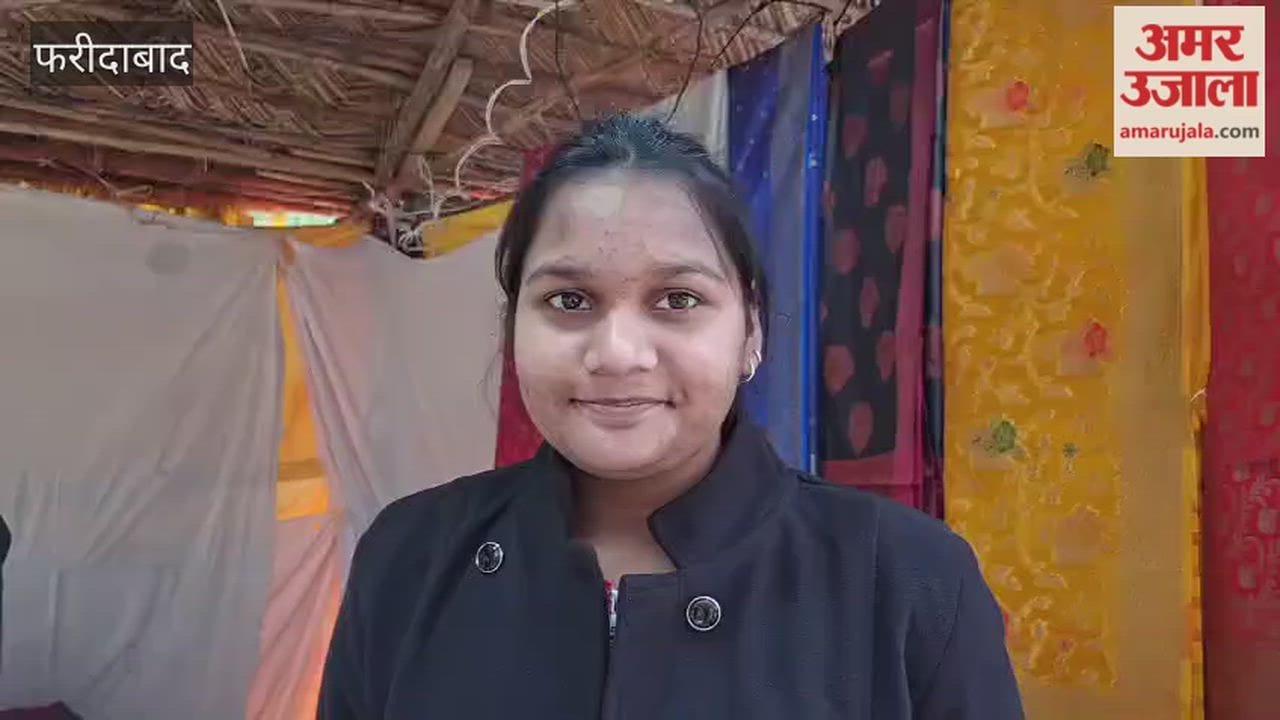 At the Surajkund Mela, Banarasi sarees and suits from Uttar Pradesh are proving popular with tourists