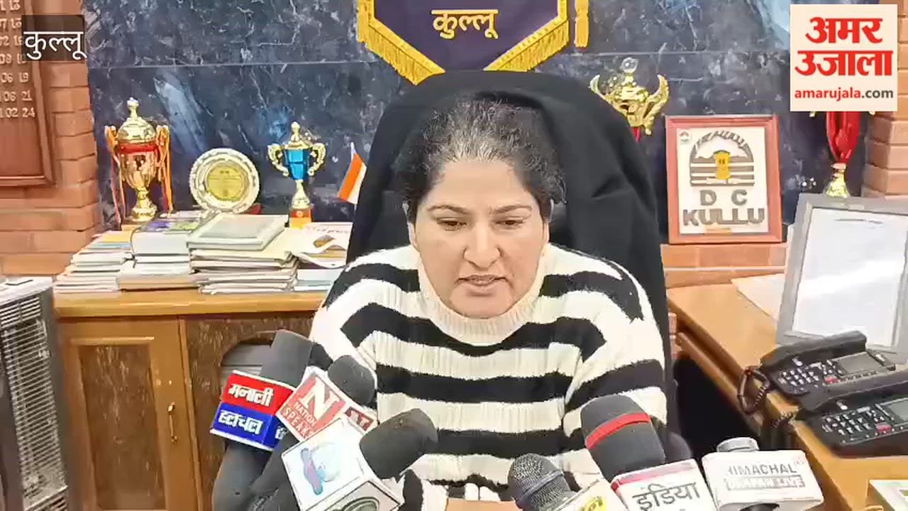 DC Kullu said that work is underway at full speed to restore the roads that have been closed due to snowfall