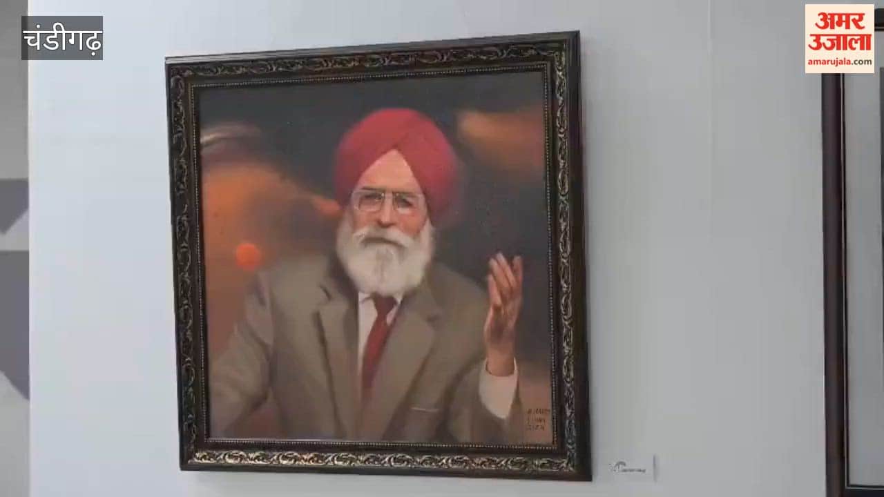 Painting exhibition at Punjab Kala Bhavan