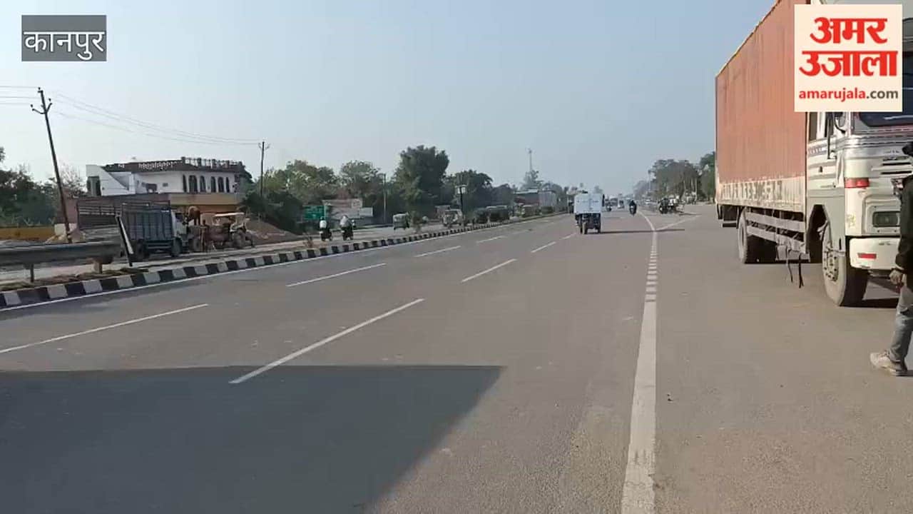 Kanpur: E-rickshaw recklessly speeding on the highway, inviting accidents