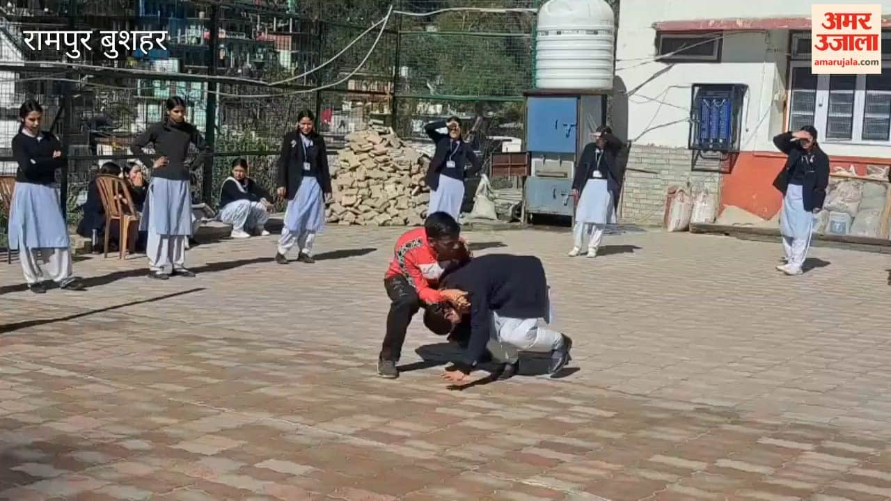 Rampur Bushahr Students at PM Shri Government Girls' Excellent Senior Secondary School in Rampur learned self-defense techniques