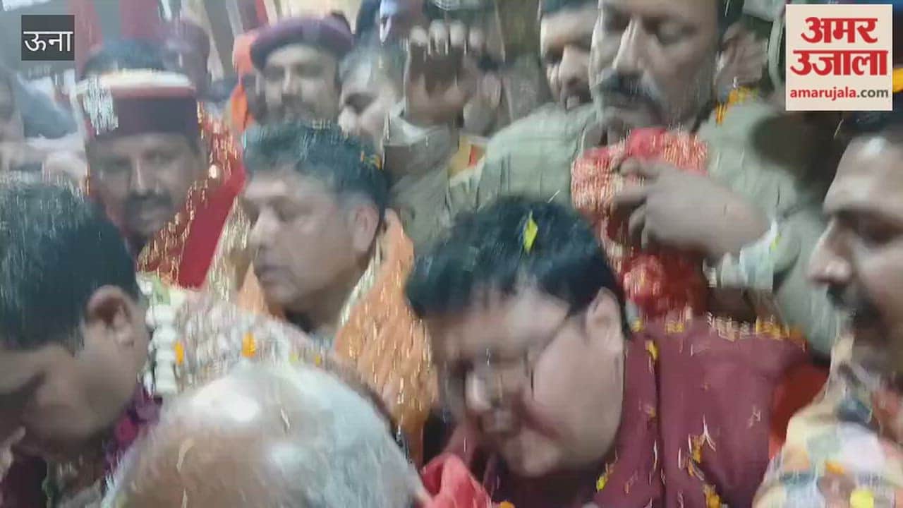 Una An historic pilgrimage to Maa Chintpurni commenced under the leadership of Swami Hemanand Maharaj with Deputy CM Mukesh Agnihotri also participating