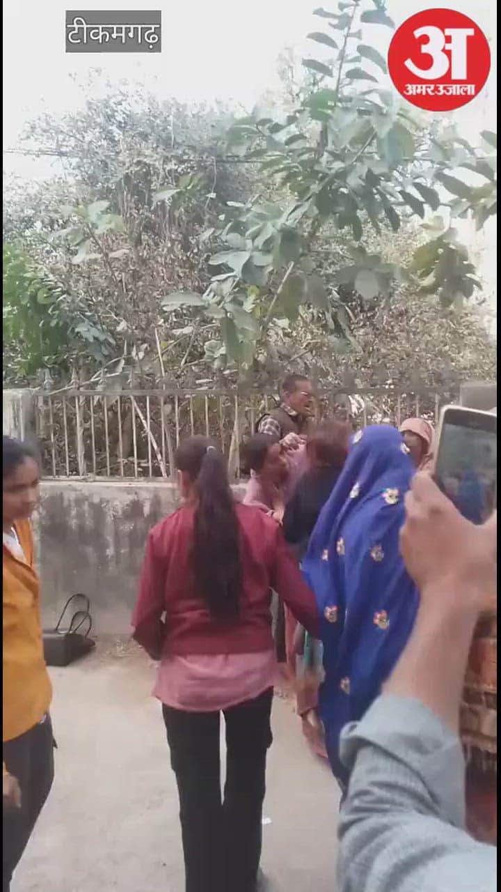 video showing a journalist and his family being assaulted district hospital has gone viral on social media