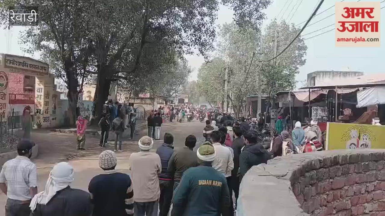 Sahil Meena, who was martyred for the country 15 days before his wedding, was cremated with state honors in Jarthal, Rewari.