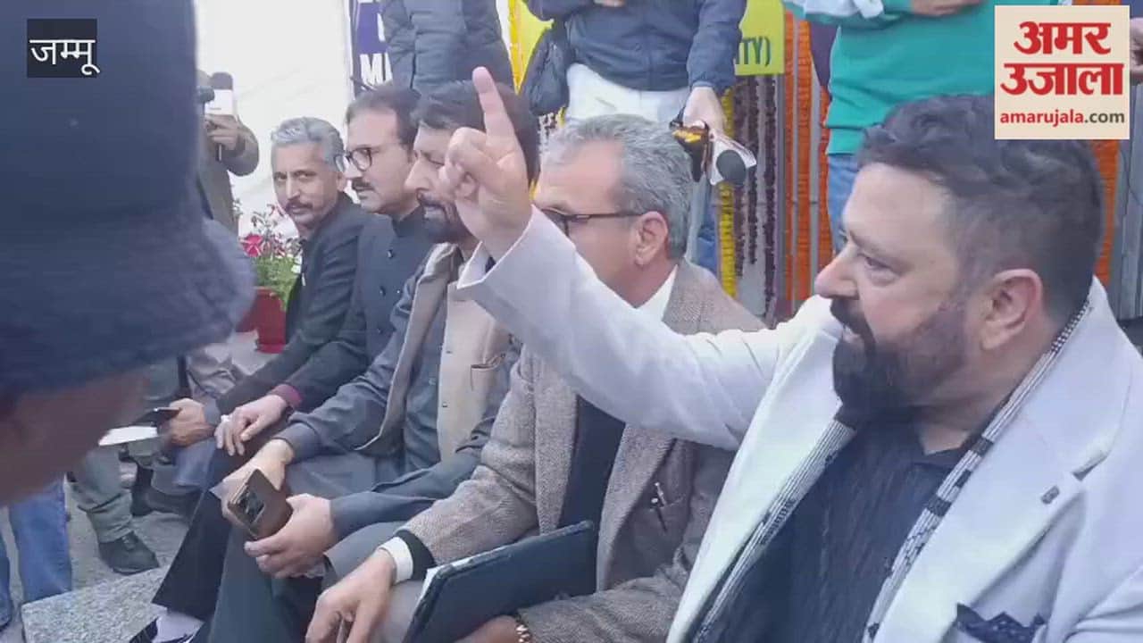 Allegations of insulting Pir Panjal, uproar in the assembly