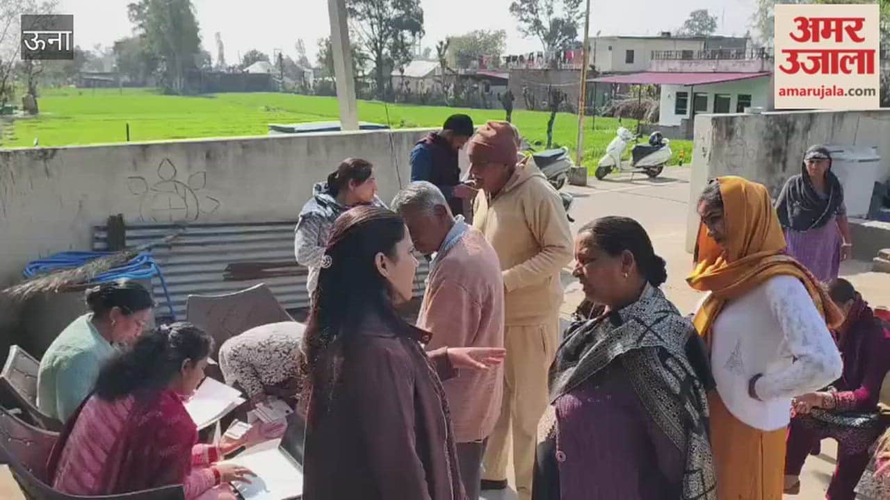 Una After Ward 9 of Amb Nagar Panchayat, a grievance redressal camp was also held in Ward 7 today